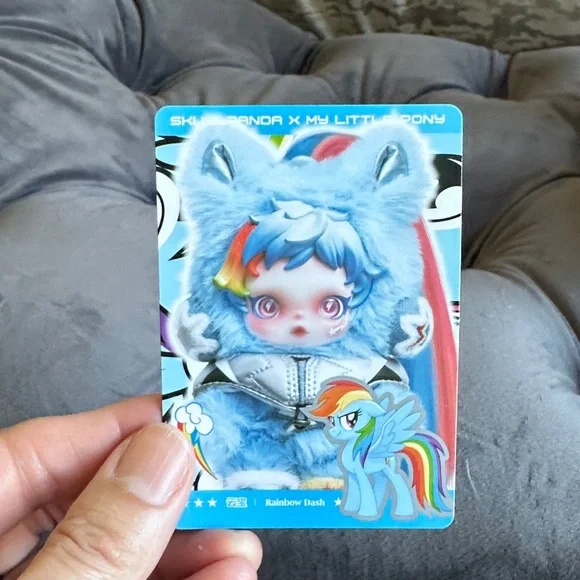 Brand new comes with box, card and bag😌 - Picture 4 of 4